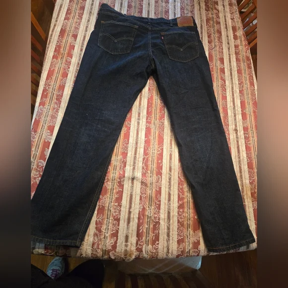 Levi's Men's Relaxed Jeans - Dark Blue - Picture 2 of 6